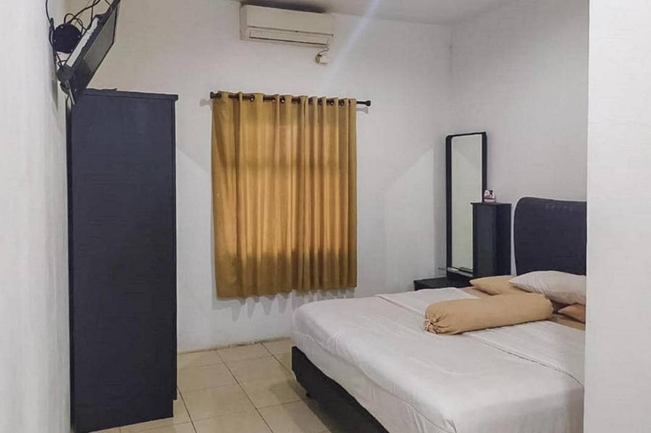 Graha Ht Sumantri Mitra Reddoorz Hotel Tasikmalaya Exterior foto