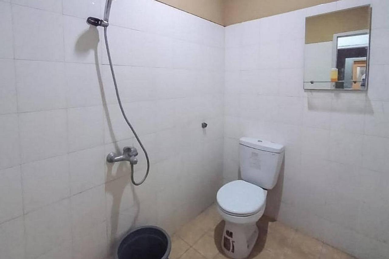 Graha Ht Sumantri Mitra Reddoorz Hotel Tasikmalaya Exterior foto