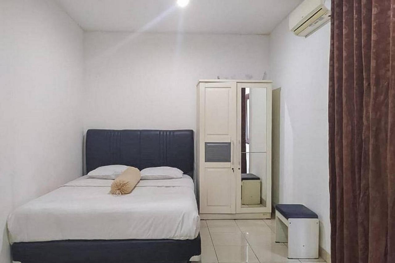 Graha Ht Sumantri Mitra Reddoorz Hotel Tasikmalaya Exterior foto